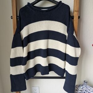Banana Republic Women's Striped Navy and White Sweater - Size M